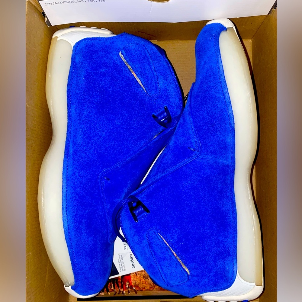 Air Jordan XVIII 18 retro. “Blue suede” Deadstock.